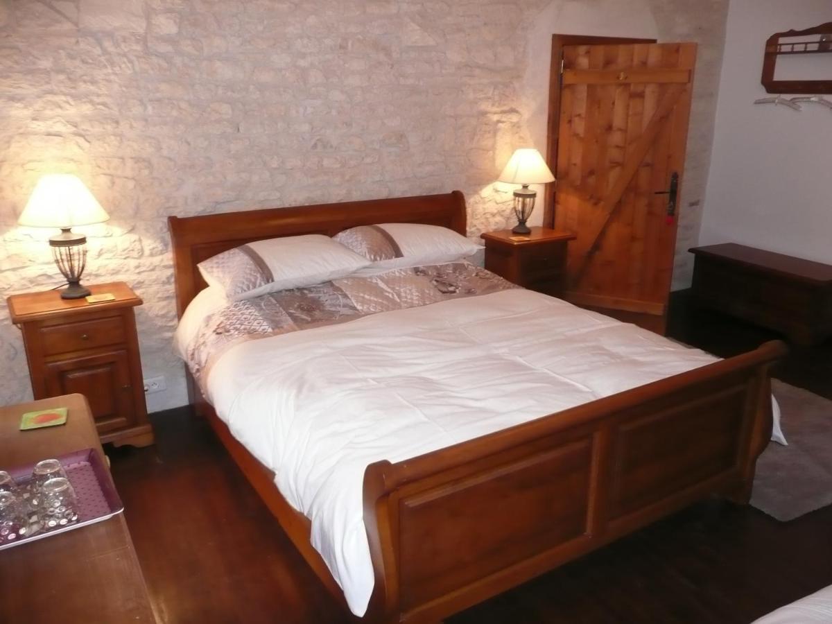 Maison Blanc Bed and Breakfast Gibourne Exterior foto