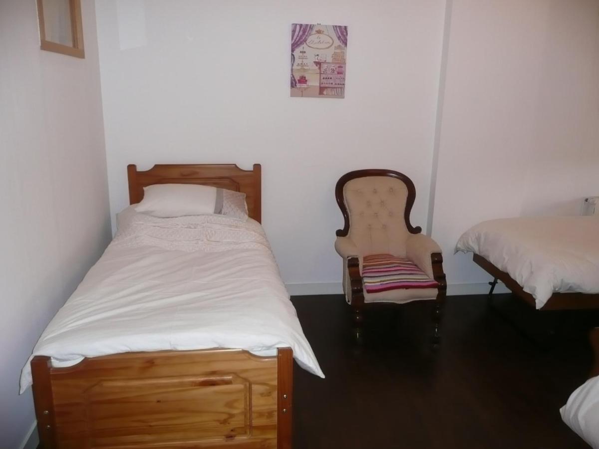 Maison Blanc Bed and Breakfast Gibourne Exterior foto