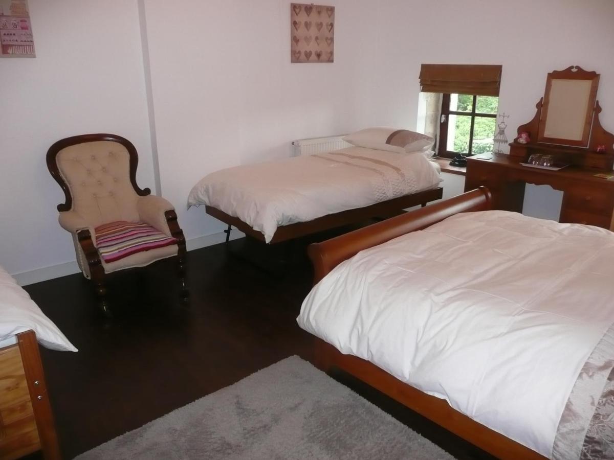 Maison Blanc Bed and Breakfast Gibourne Exterior foto