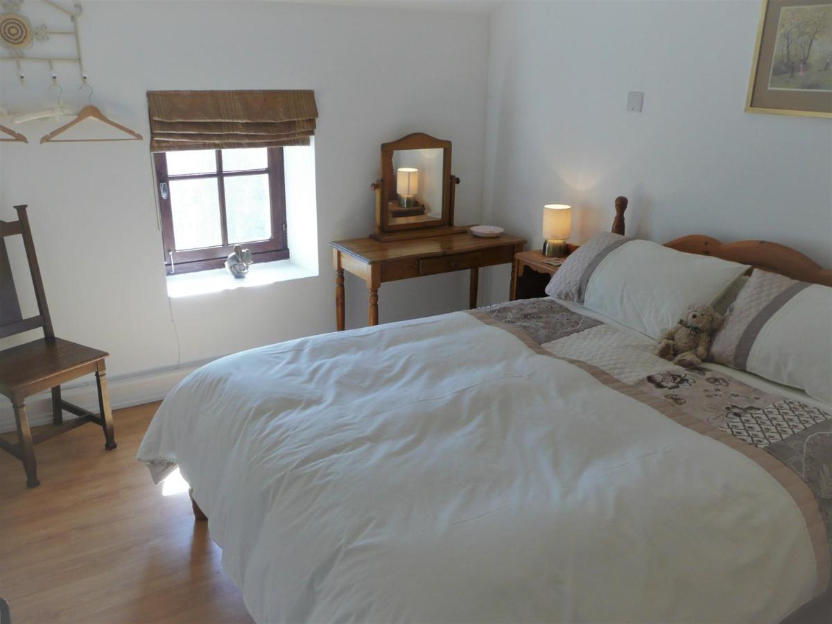 Maison Blanc Bed and Breakfast Gibourne Exterior foto