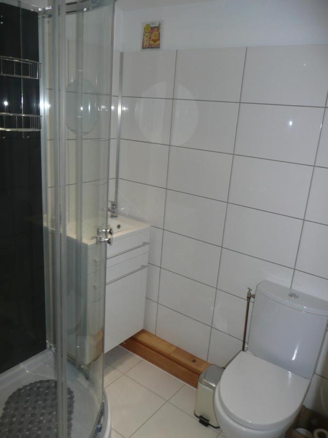 Maison Blanc Bed and Breakfast Gibourne Exterior foto